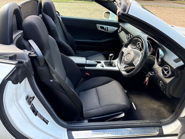 Used Mercedes-Benz SLC 2016 for sale - 75689232: Photo 14