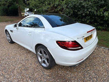 Used Mercedes-Benz SLC 2016 for sale - 75689232: Photo
