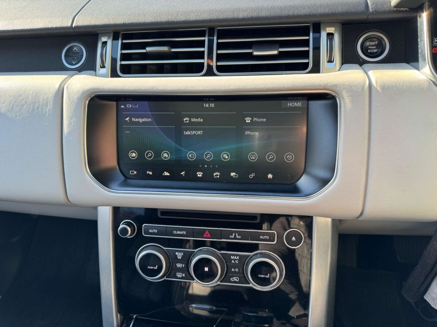 Used Land Rover Range Rover 2018 for sale - 76601986: Photo 16