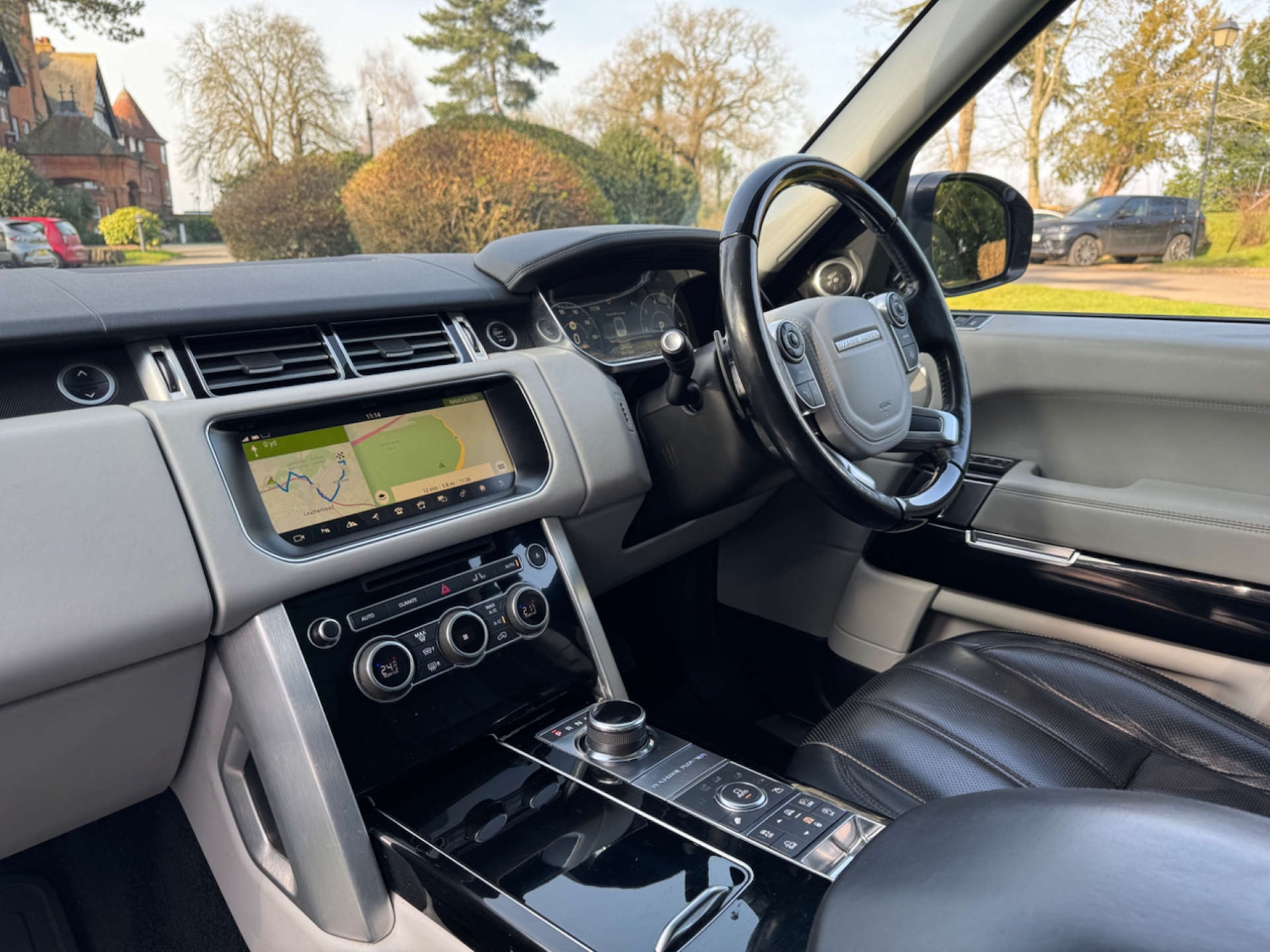 Used Land Rover Range Rover 2018 for sale - 76601986: Photo 32