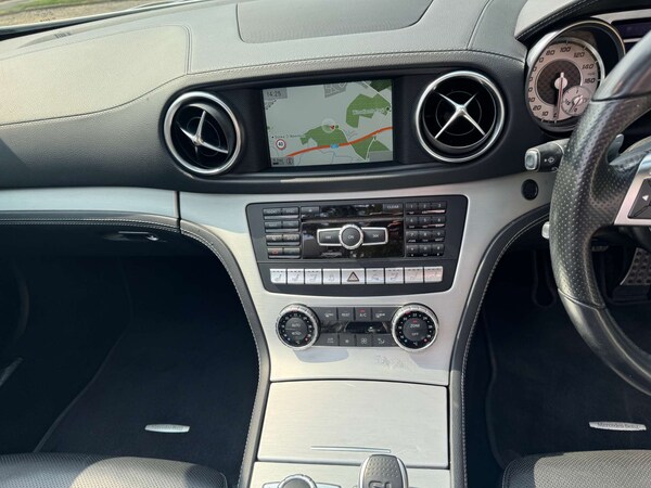 Used Mercedes-Benz SL 2015 for sale - 75637986: Photo 12