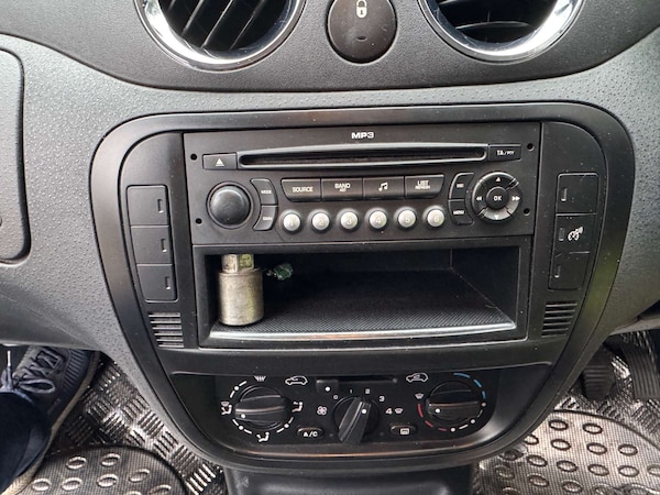 Used Citroen C2 2009 for sale - 73480019: Photo 13