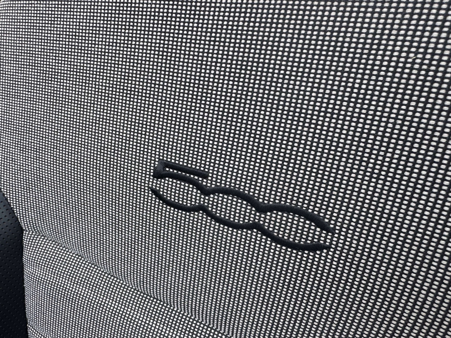 Used Fiat 500 2011 for sale - 76601031: Photo 24