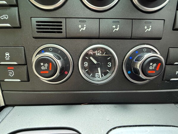 Used Land Rover Range Rover 2011 for sale - 76280360: Photo 18