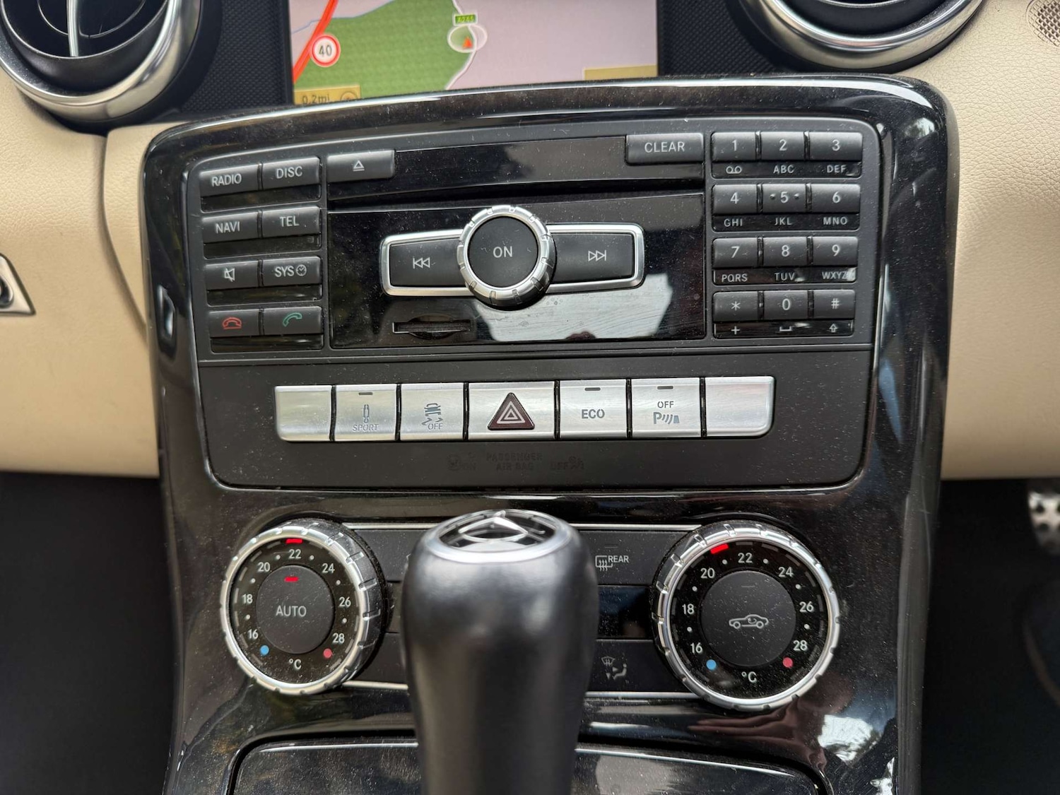 Used Mercedes-Benz SLK 2012 for sale - 76144432: Photo 12