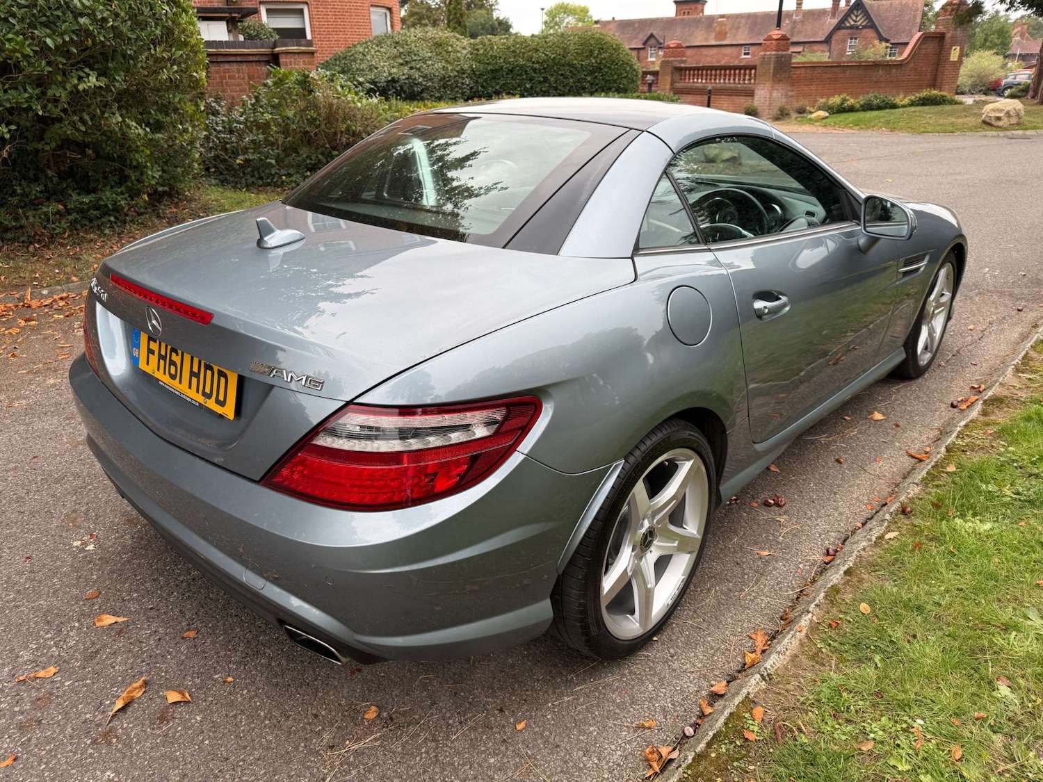 Used Mercedes-Benz SLK 2012 for sale - 76144432: Photo 5