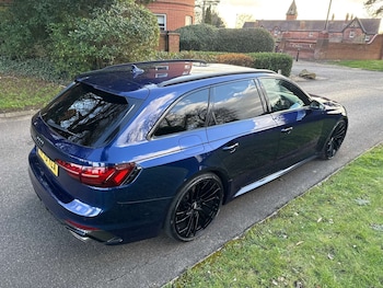 Used Audi RS4 2020 for sale - 78574759: Photo