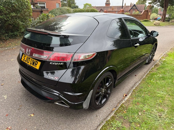 Used Honda Civic 2010 for sale - 76278041: Photo 7