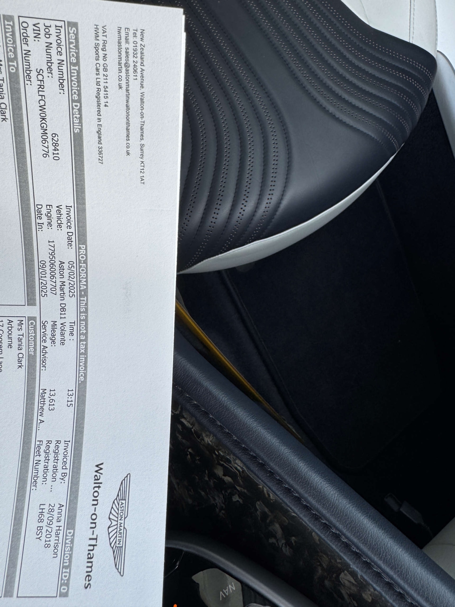 Used Aston Martin DB11 2018 for sale - 76601260: Photo 32