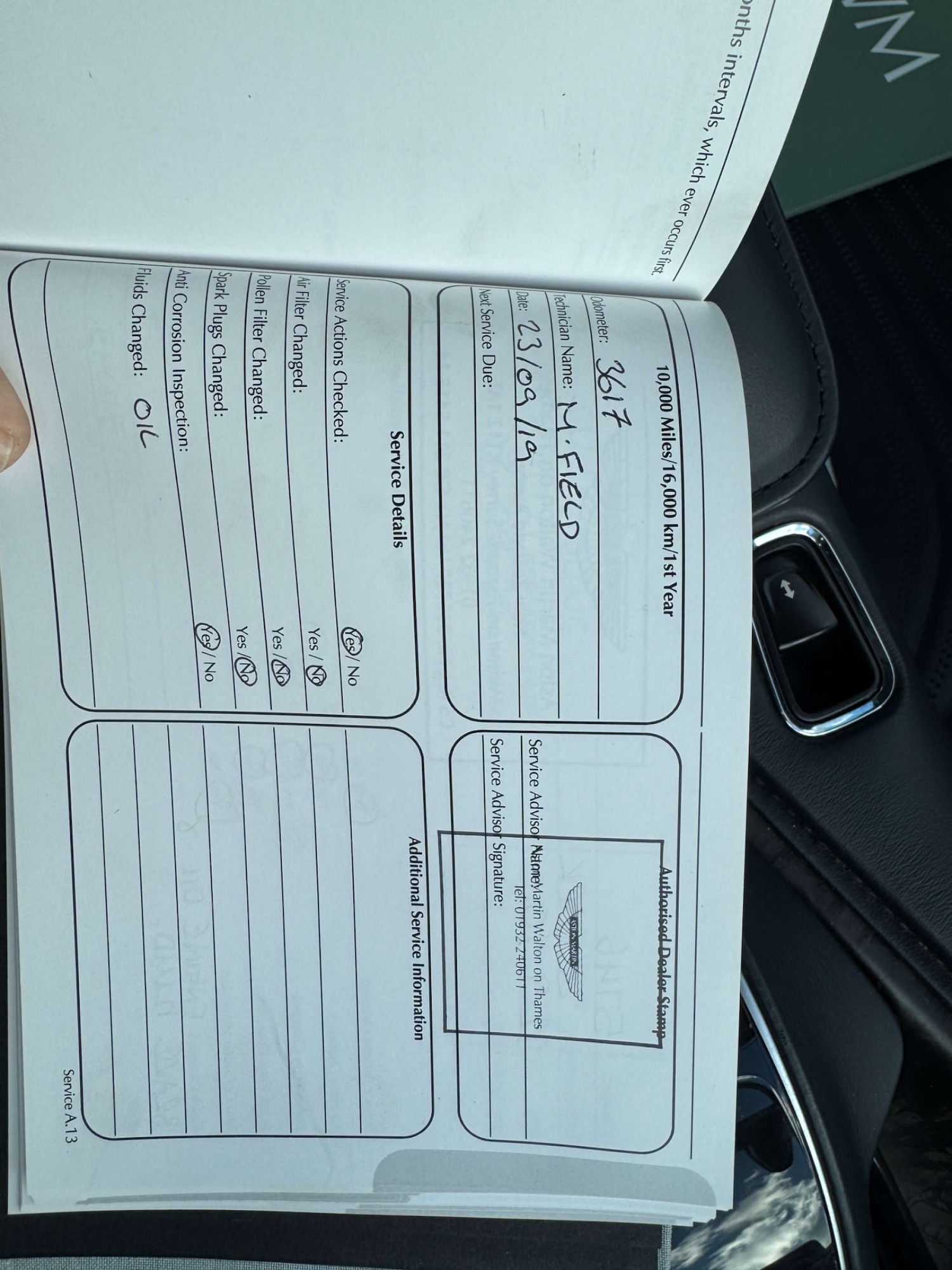 Used Aston Martin DB11 2018 for sale - 76601260: Photo 37