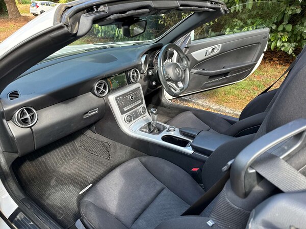 Used Mercedes-Benz SLC 2016 for sale - 76278011: Photo 17