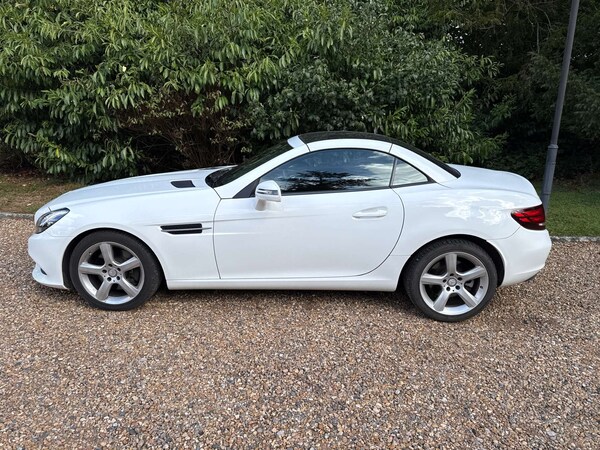 Used Mercedes-Benz SLC 2016 for sale - 76278011: Photo 2
