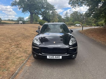 Used Porsche Cayenne 2015 for sale - 79661569: Photo