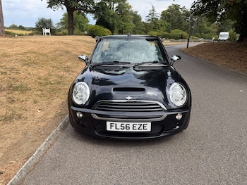 Used MINI Convertible 2006 for sale - 79301557: Photo