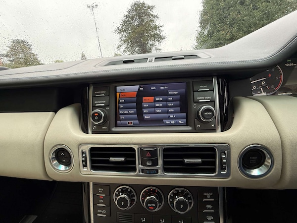 Used Land Rover Range Rover 2009 for sale - 76157436: Photo 15