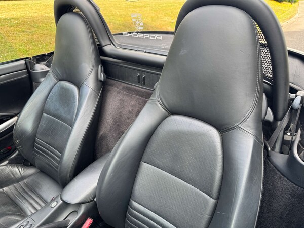 Used Porsche Boxster 2004 for sale - 76277976: Photo 12