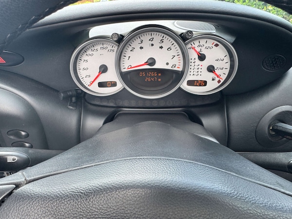 Used Porsche Boxster 2004 for sale - 75015358: Photo 14