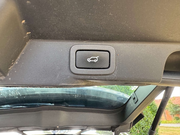 Used Land Rover Range Rover Sport 2015 for sale - 76277988: Photo 15
