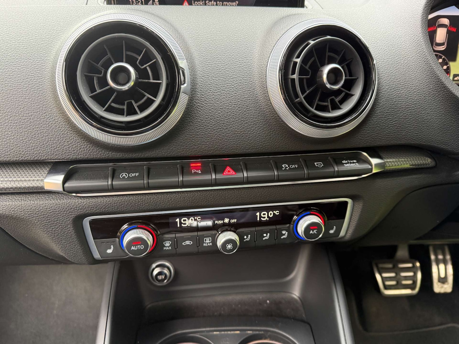 Used Audi A3 2018 for sale - 76601394: Photo 13