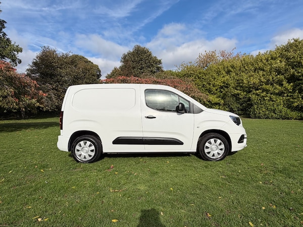 Used Vauxhall Combo 2021 for sale - 76161759: Photo 3