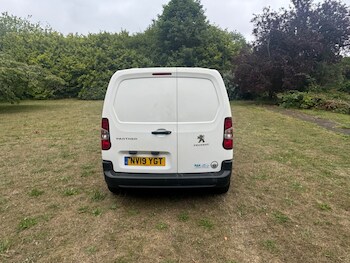 Used Peugeot Partner 2019 for sale - 75223298: Photo