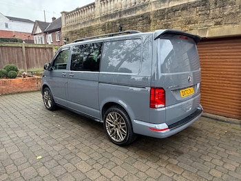 Used Volkswagen Transporter 2022 for sale - 76552578: Photo