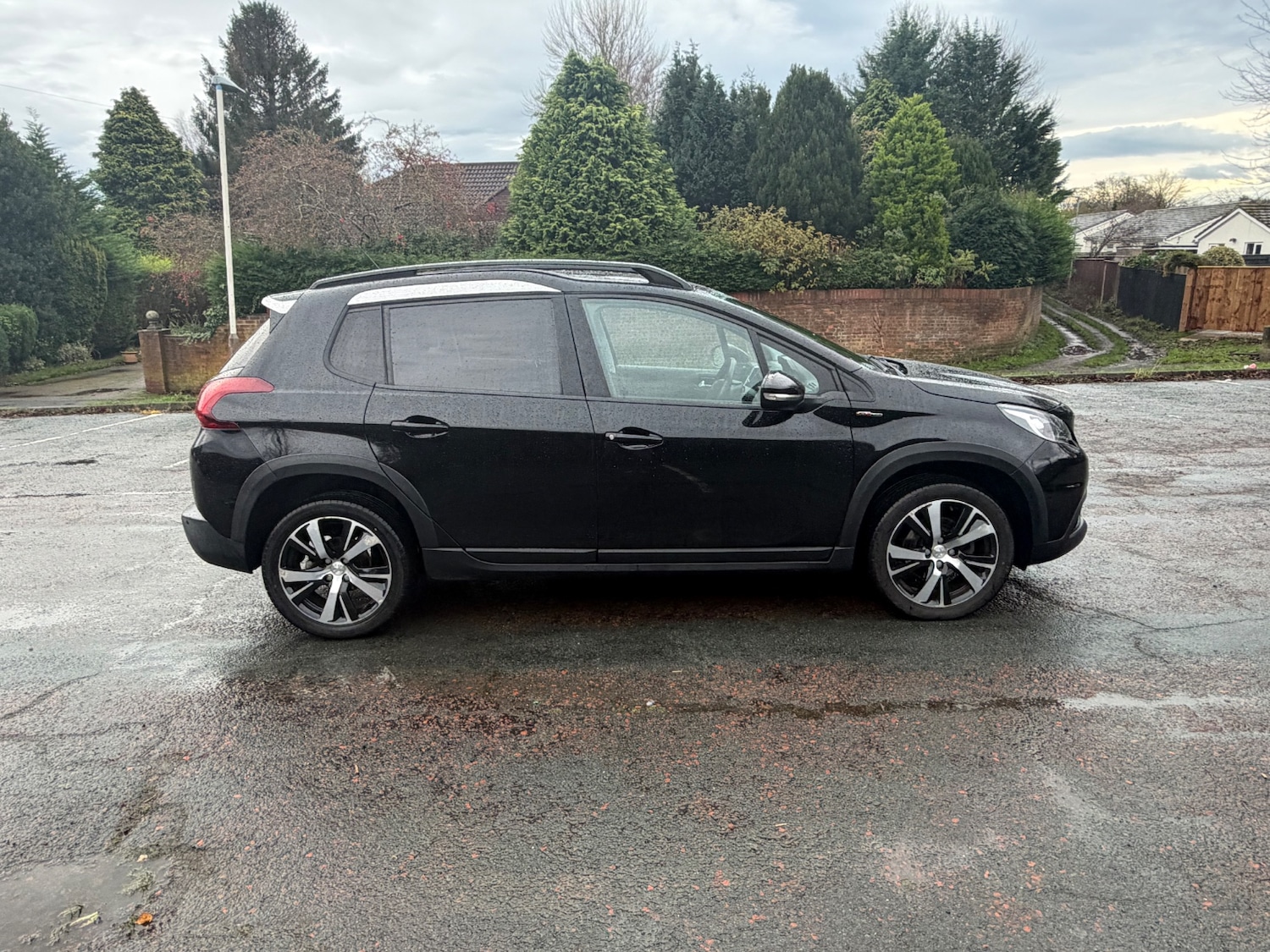 Used Peugeot 2008 2018 for sale - 76722753: Photo 3