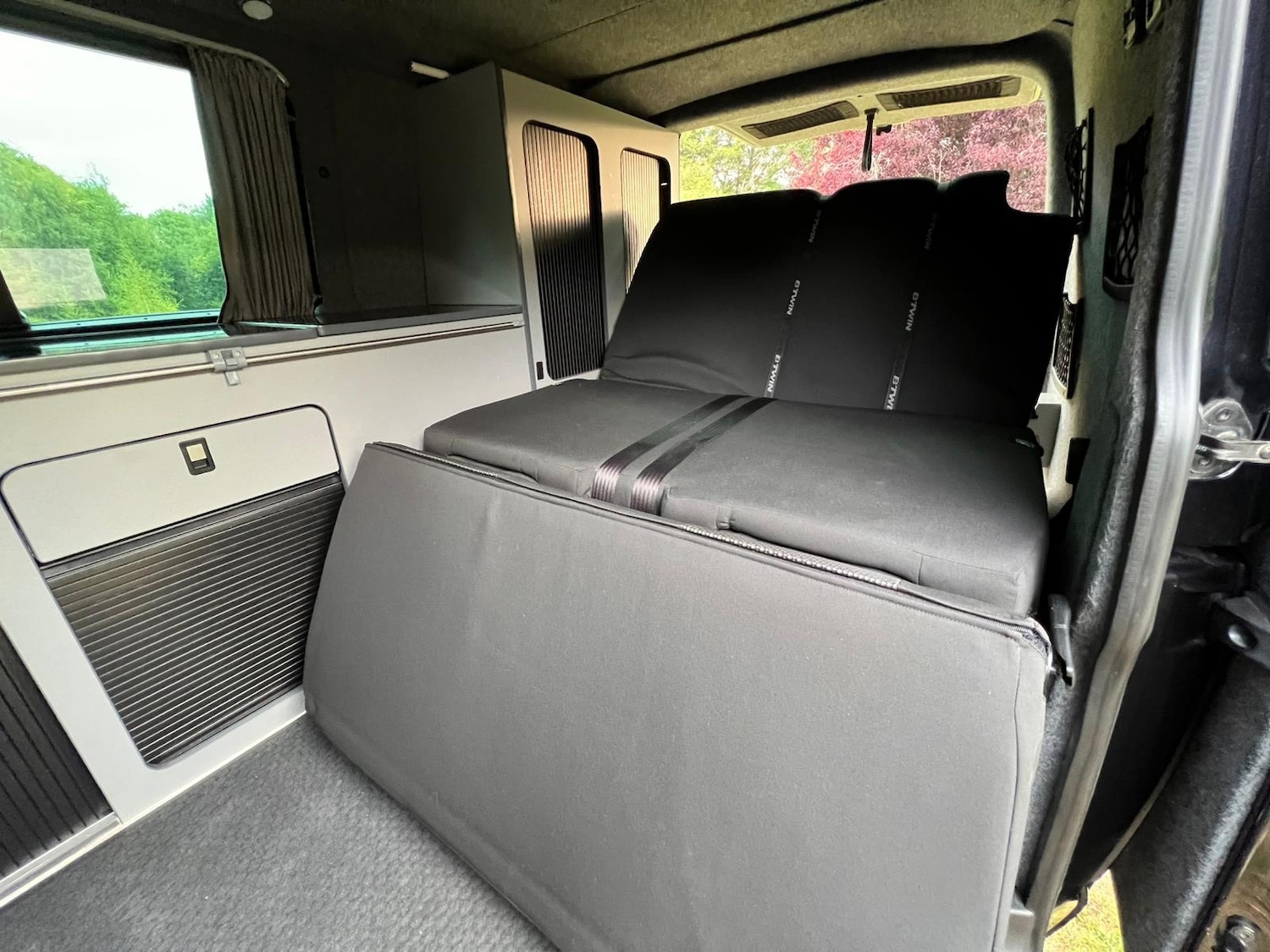 Used Volkswagen Transporter 2011 for sale - 76374498: Photo 12