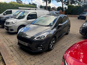 Used Ford Fiesta 2018 for sale - 75733501: Photo