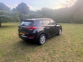 Used Hyundai TUCSON 2017 for sale - 75514863: Photo