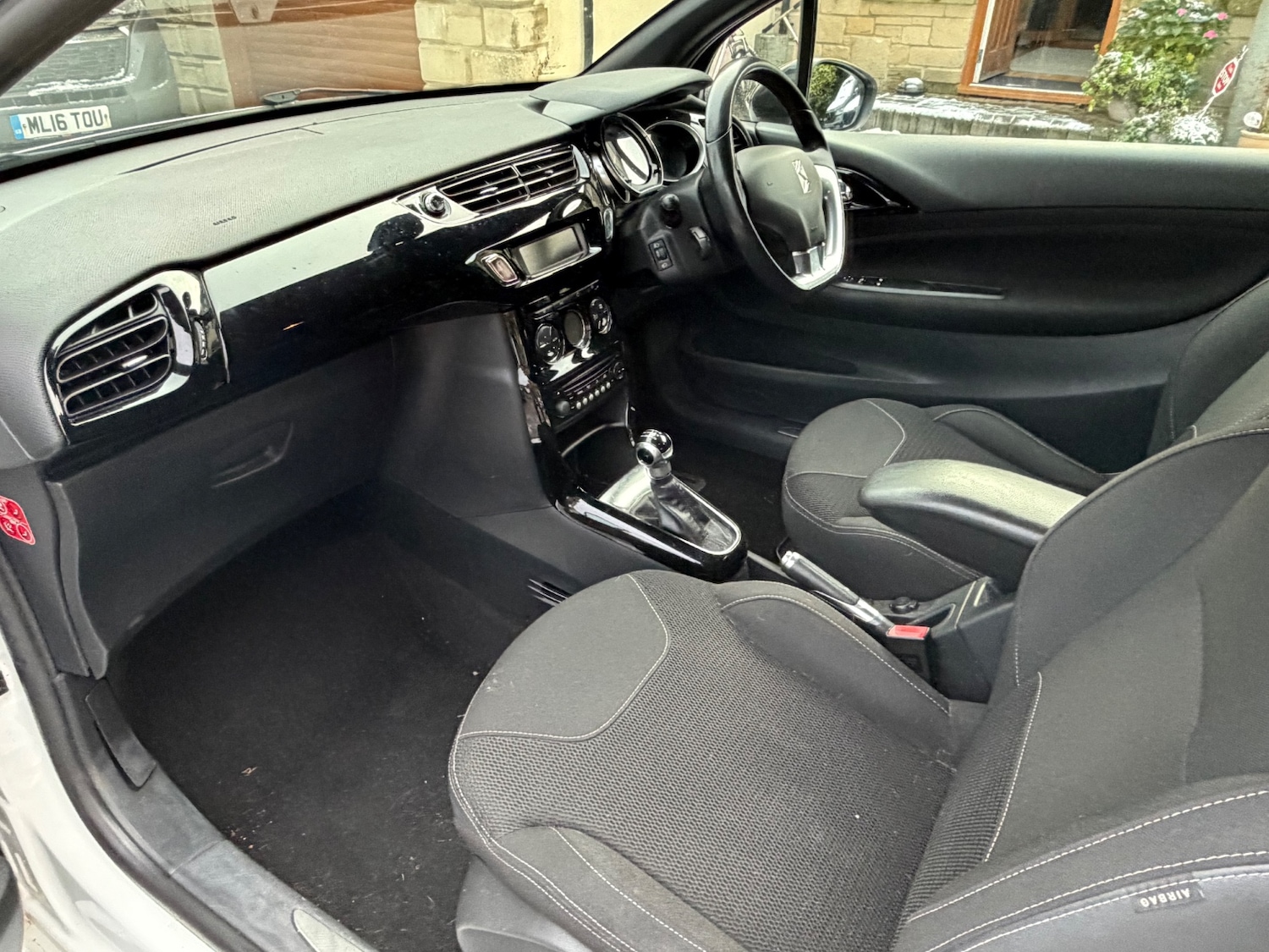 Used Citroen DS3 2012 for sale - 76640600: Photo 5