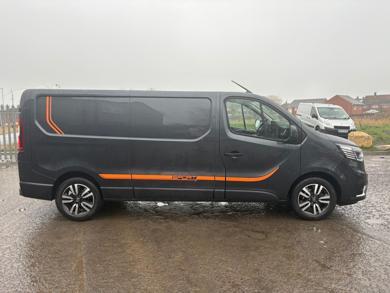 Used Renault Trafic 2022 for sale - 77019229: Photo 2