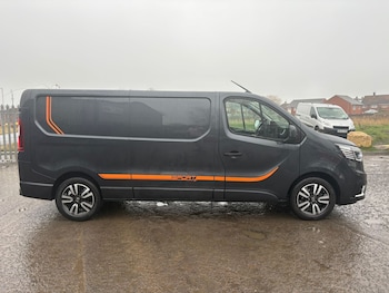 Used Renault Trafic 2022 for sale - 77019229: Photo