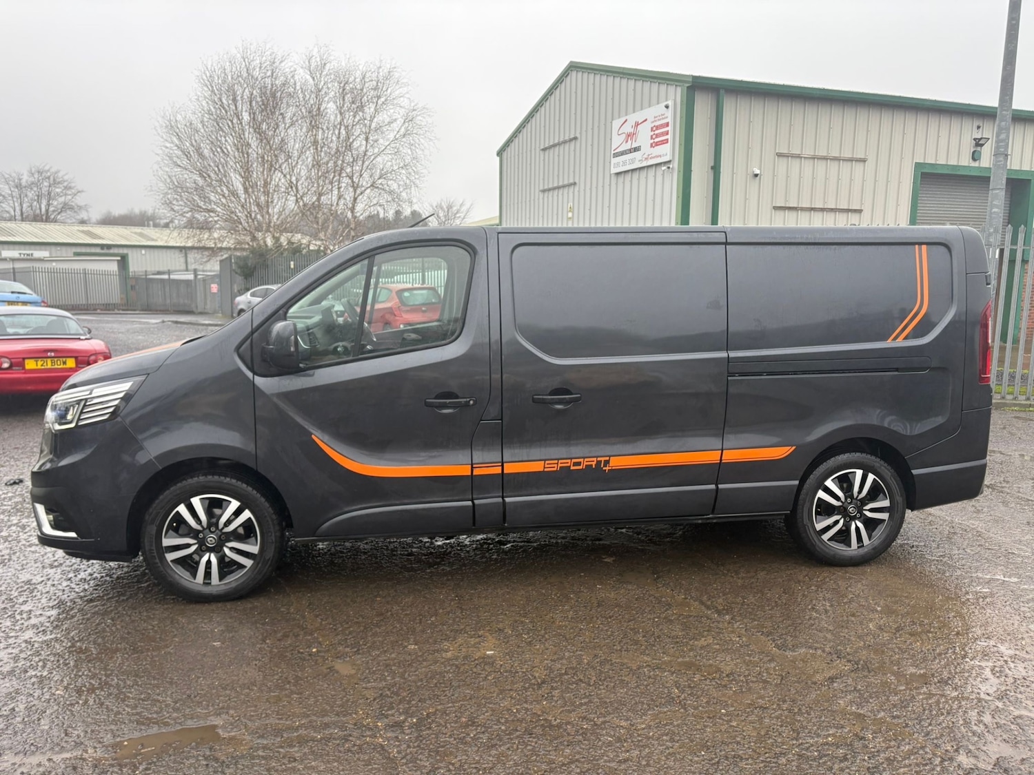 Used Renault Trafic 2022 for sale - 77019229: Photo 6