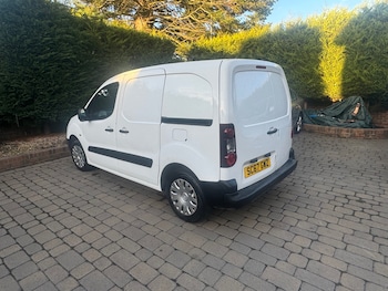 Used Citroen Berlingo 2018 for sale - 75952657: Photo