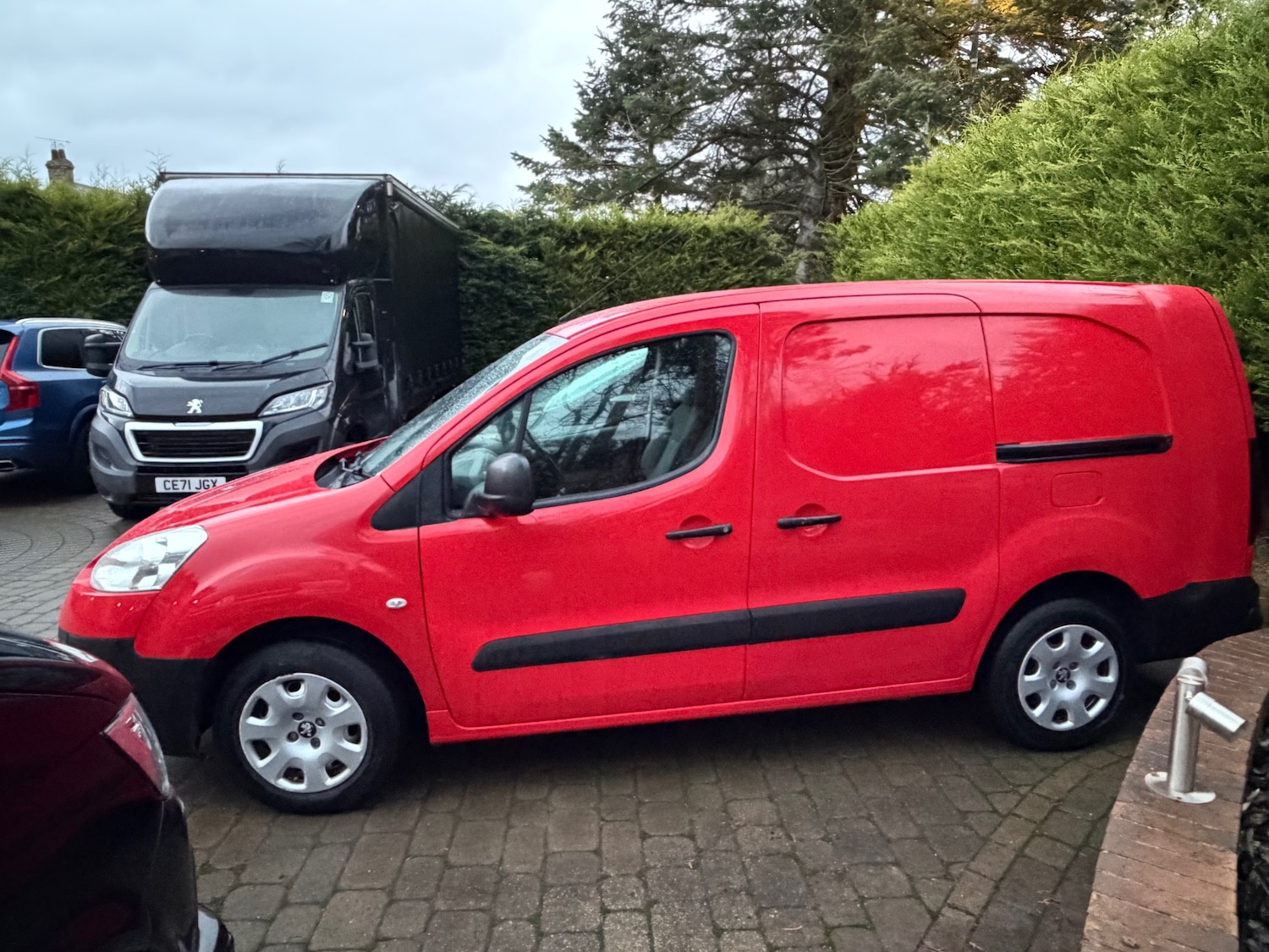 Used Peugeot Partner 2015 for sale - 76884621: Photo 2