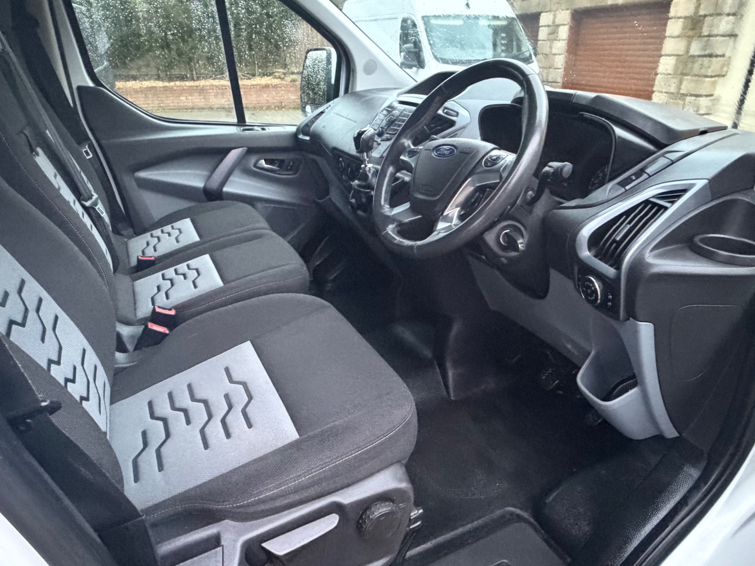 Used Ford Transit Custom 2015 for sale - 76948565: Photo 8