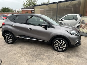 Used Renault Captur 2017 for sale - 79825911: Photo