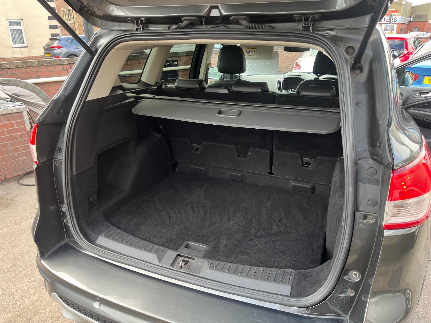 Used Ford Kuga 2016 for sale - 76058192: Photo 29