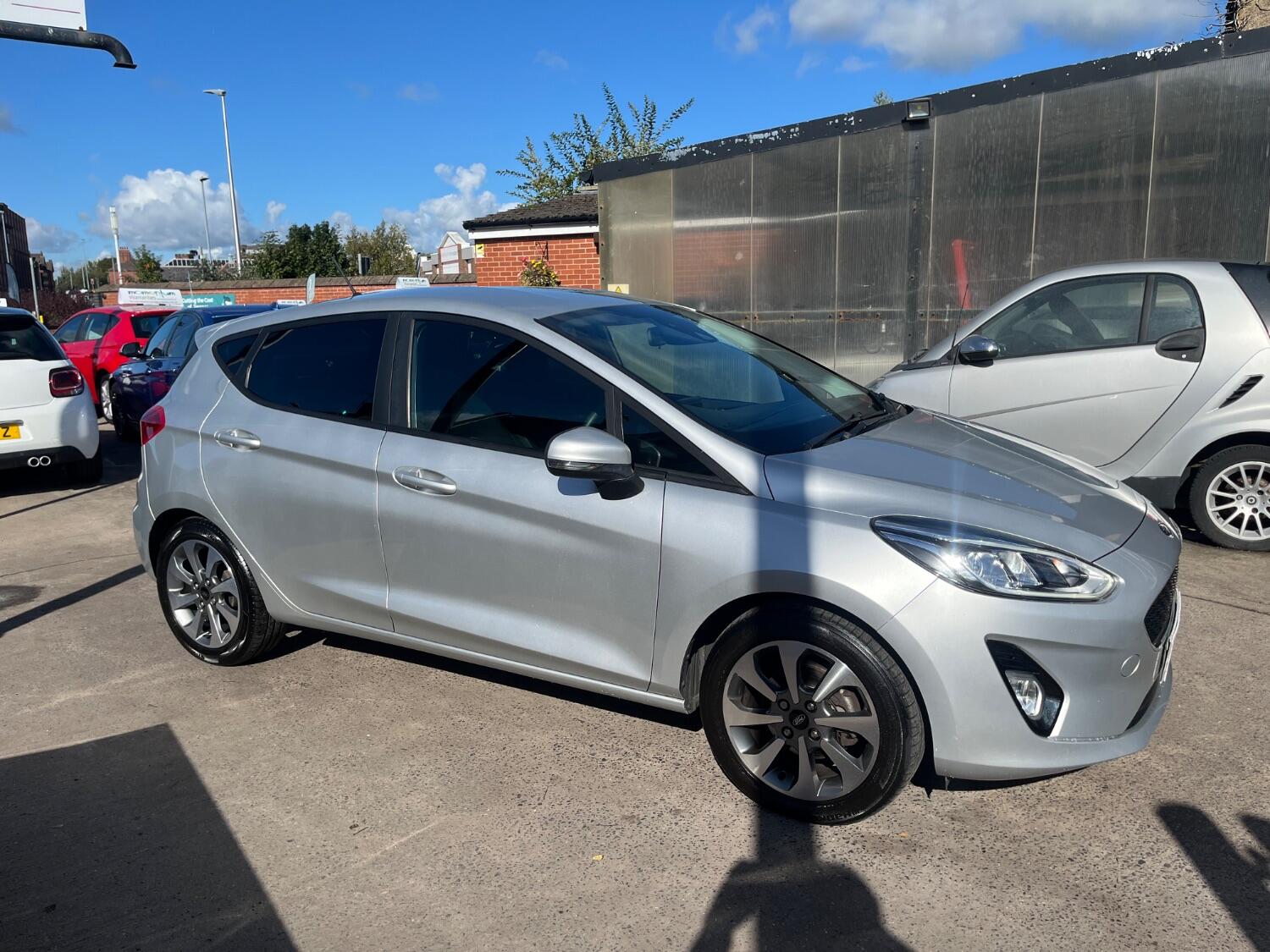 Used Ford Fiesta 2019 for sale - 76098746: Photo 2