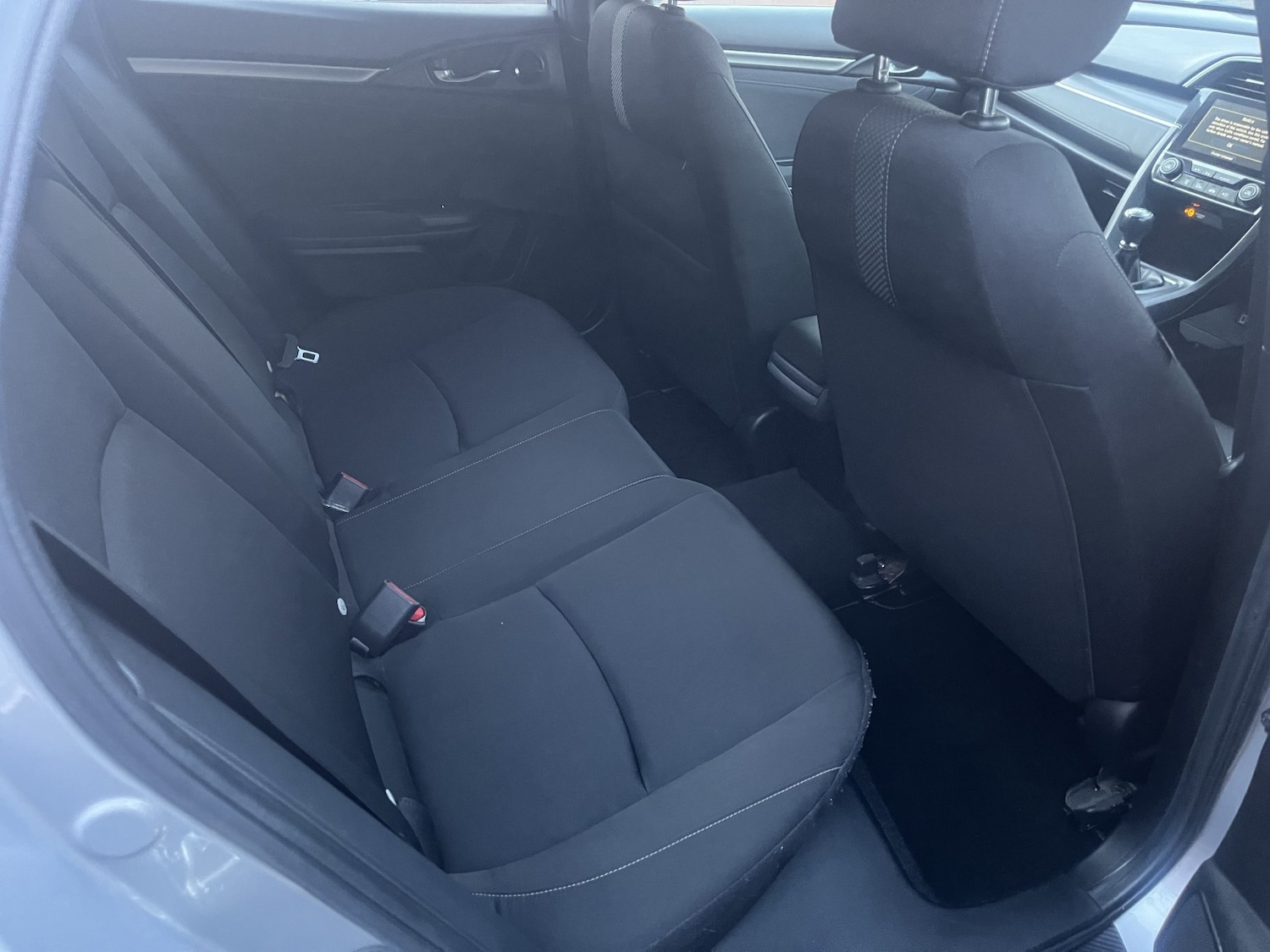 Used Honda Civic 2020 for sale - 76911124: Photo 16