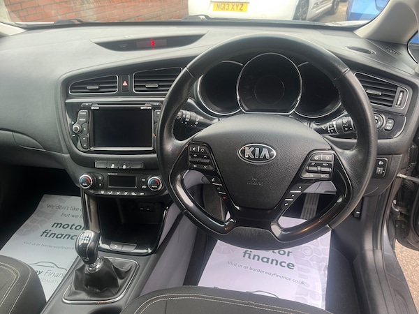 Used Kia Ceed 2015 for sale - 76142685: Photo 8