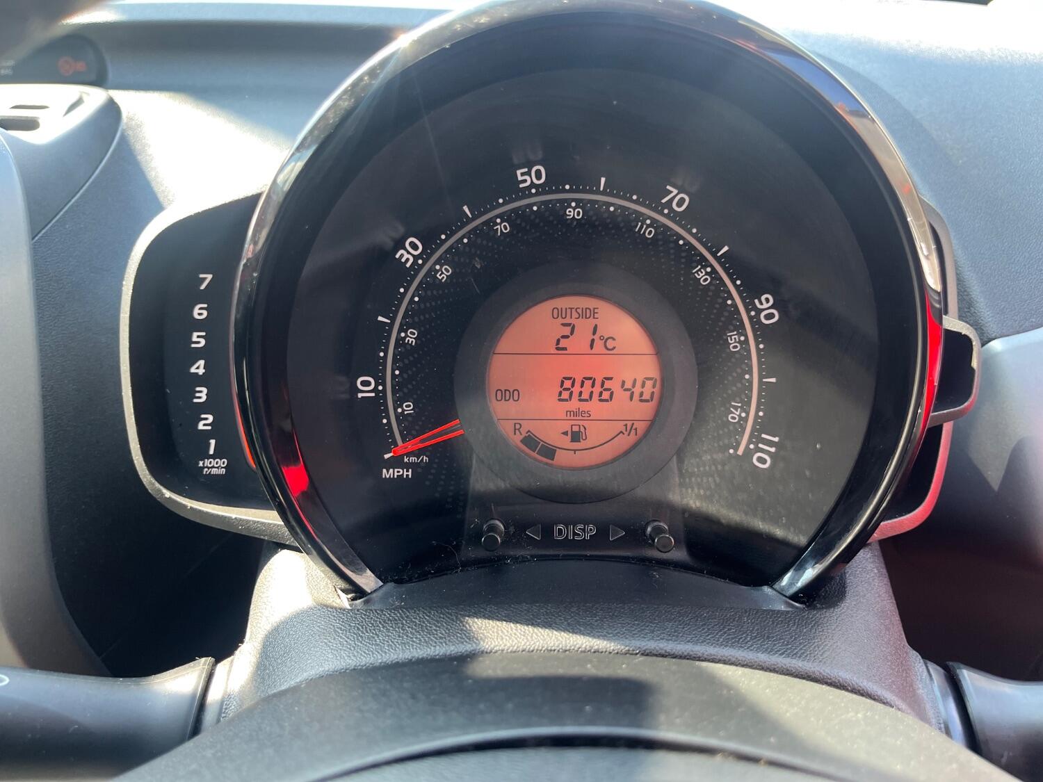 Used Toyota AYGO 2021 for sale - 76794453: Photo 12