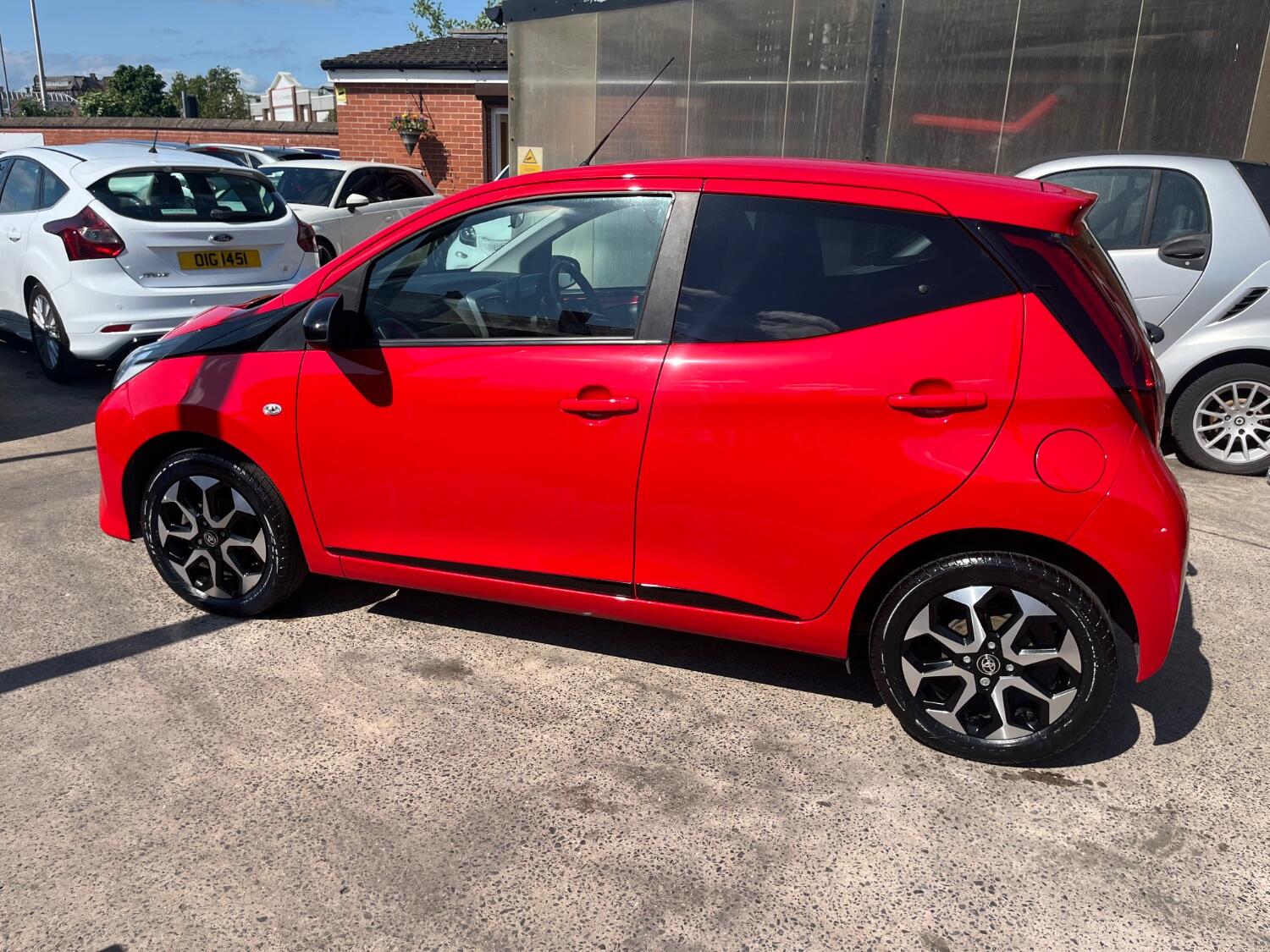 Used Toyota AYGO 2021 for sale - 76794453: Photo 3