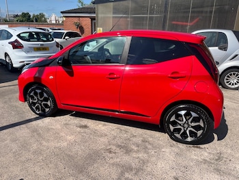 Used Toyota AYGO 2021 for sale - 76794453: Photo