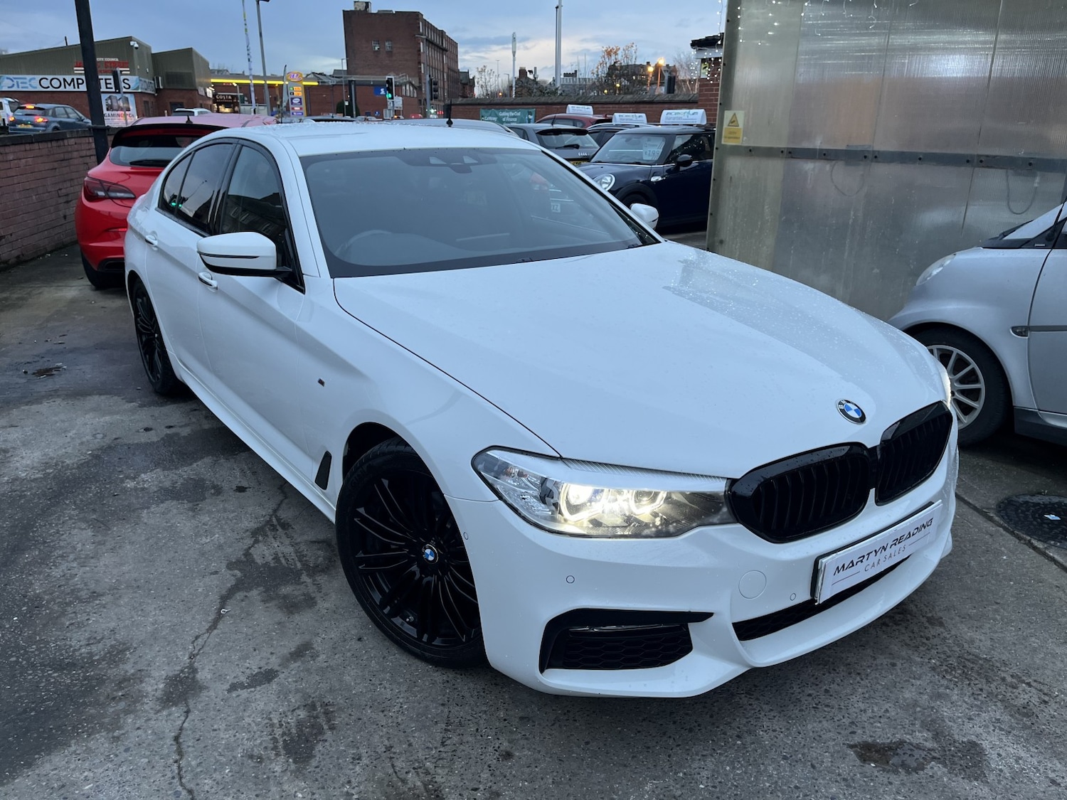 Used BMW 5 Series 2018 for sale - 76536744: Photo 2