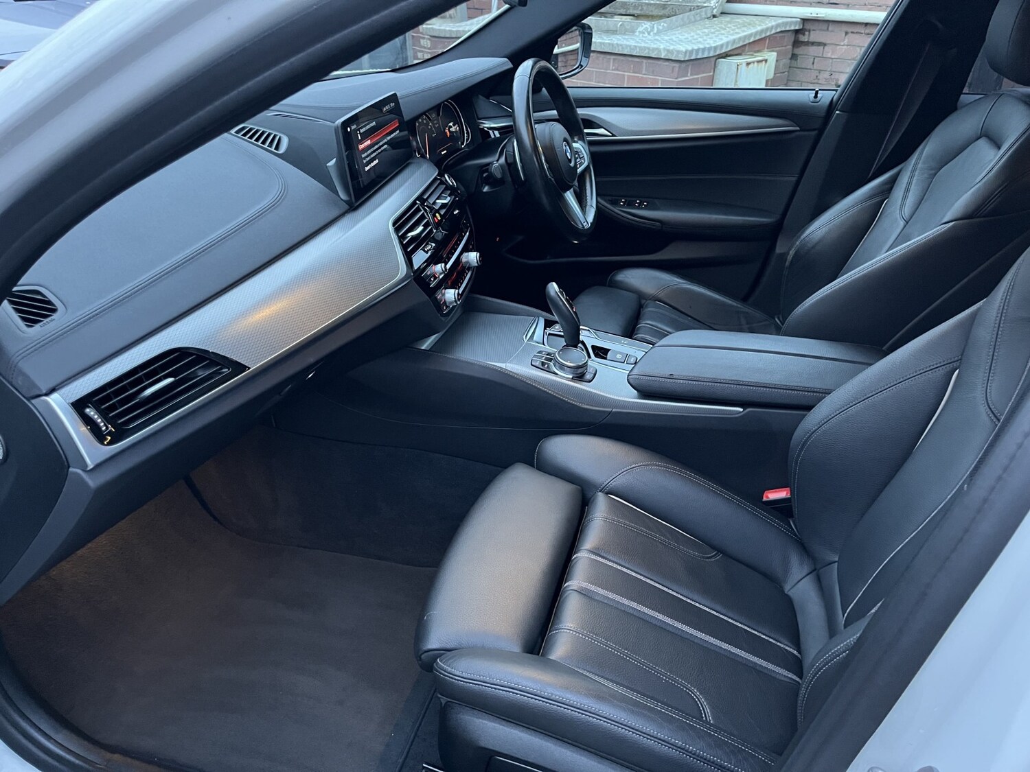 Used BMW 5 Series 2018 for sale - 76536744: Photo 9