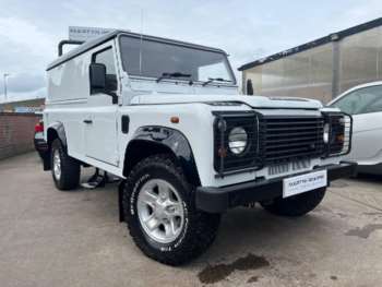 Used Land Rover Defender 110 2004 for sale - 74495832: Photo