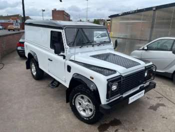 Used Land Rover Defender 110 2004 for sale - 74495832: Photo