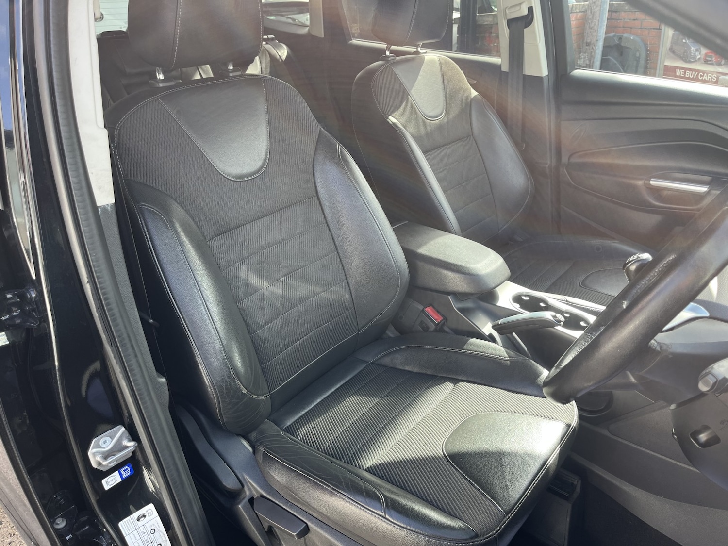 Used Ford Kuga 2015 for sale - 78053307: Photo 16